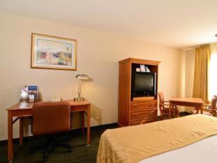 Best Western Country Hotel 3*