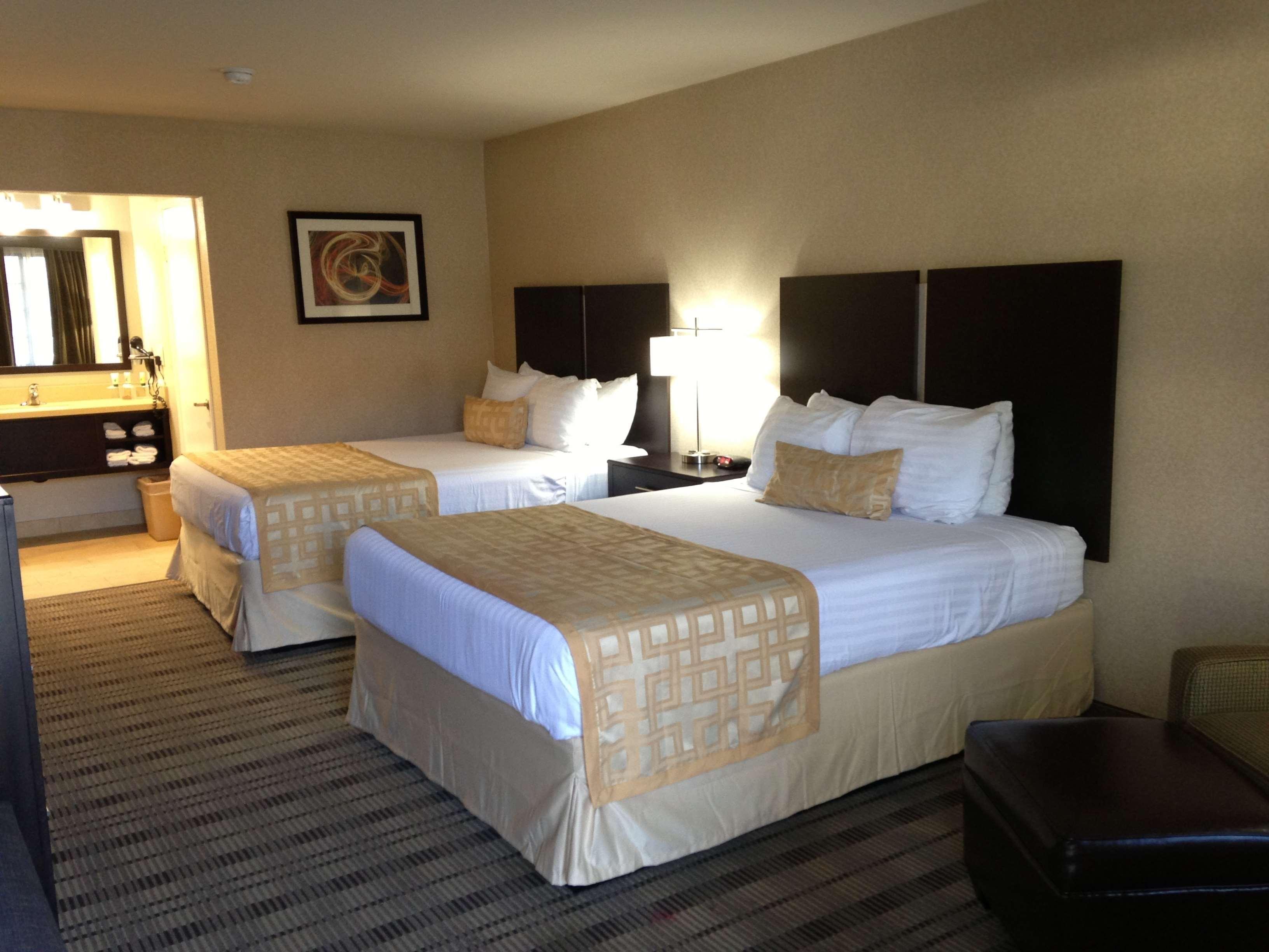Best Western Country Hotel